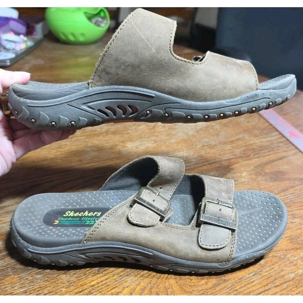 Skechers women size